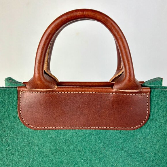 SALE! Lovi Petite Tote in Forest Green Wool Felt Leather Trim - Like New - Picture 7 of 13